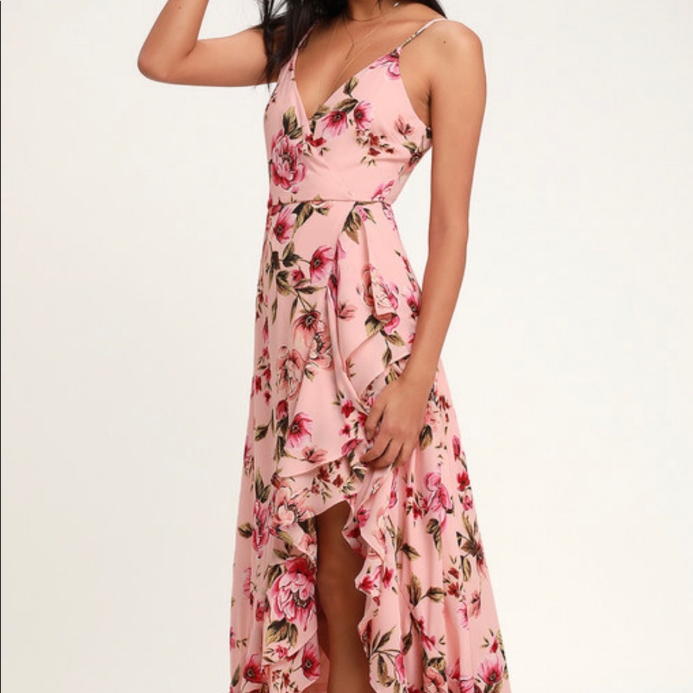 Lulu’s Bodacious Bella blush pink floral maxi dres